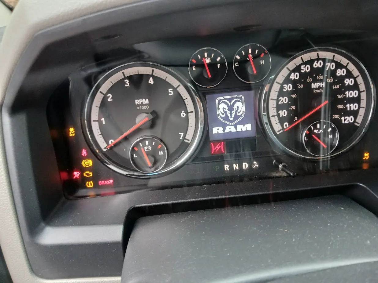 kontrolka motoru 